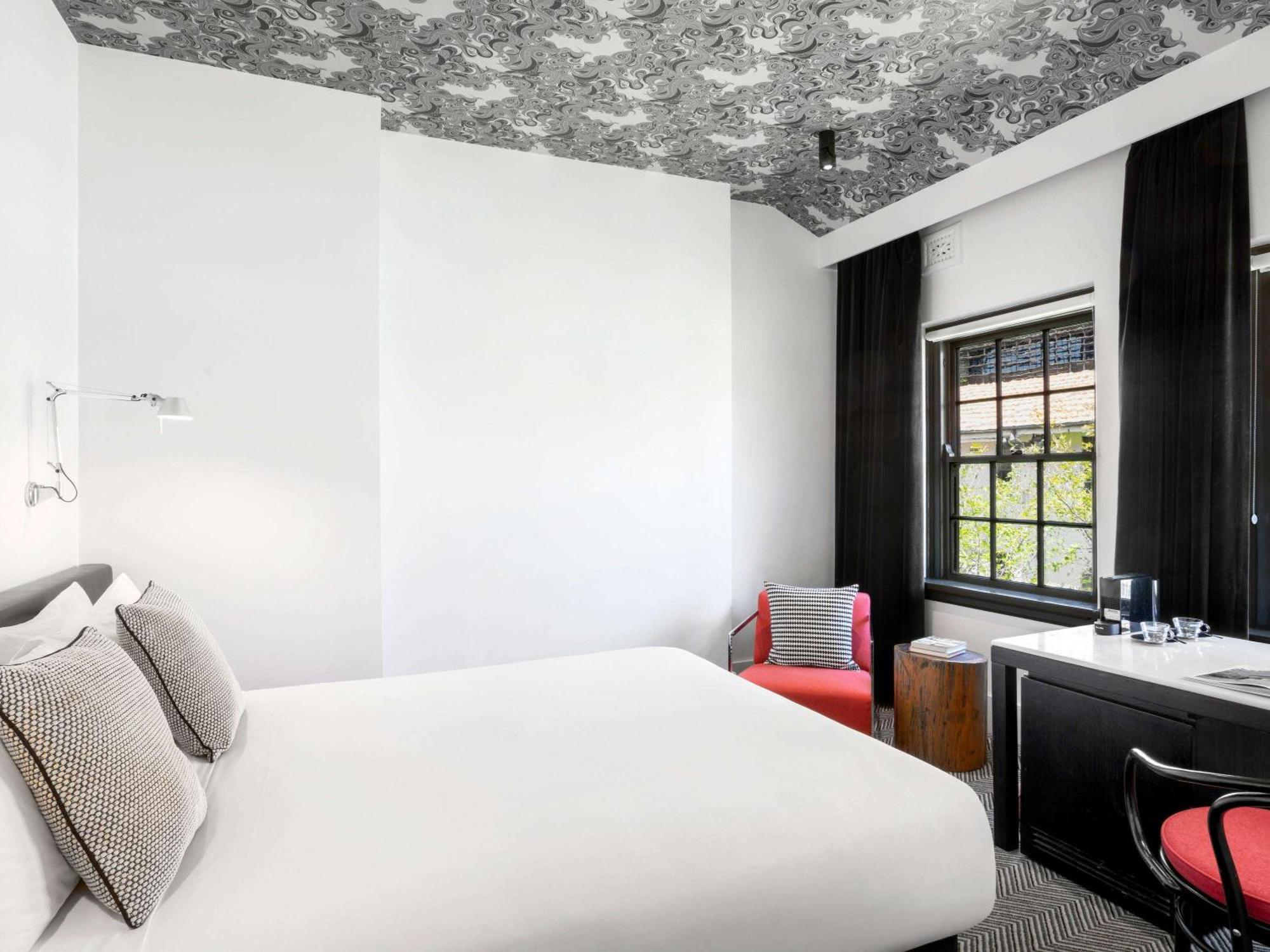 Peppers Gallery Hotel Canberra Exterior foto
